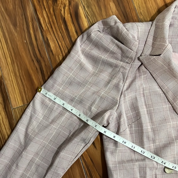 Hot & Delicious mauve pink plaid trench coat, size large, NWT. - Picture 10 of 13
